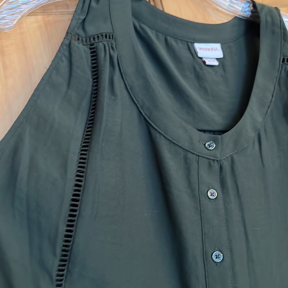 Womens tank blouse - Picture 2 of 2